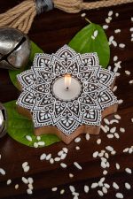 Handcrafted Sheesham Wood Block Lea Lights Holder
